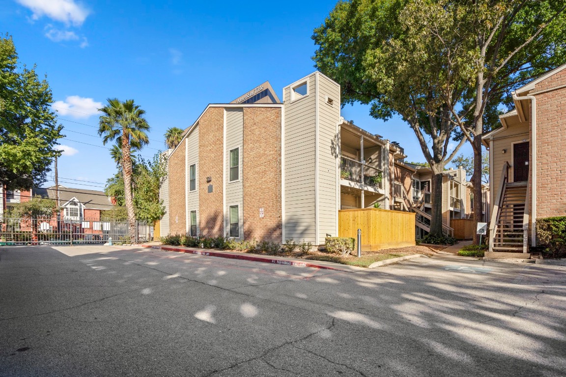 2001 Bering Drive, Unit 7B Houston, TX 77057 - Photo 35 of 35