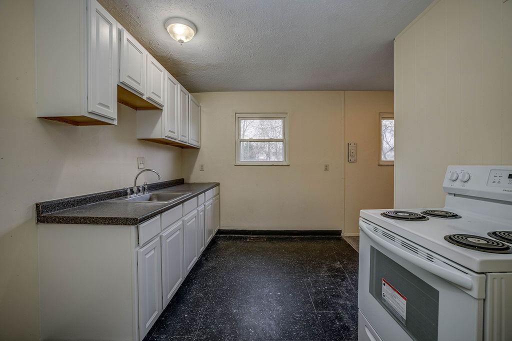 1347 Randomhill Road Cincinnati, OH 45231 - Photo 15 of 39 Gallery Image 15