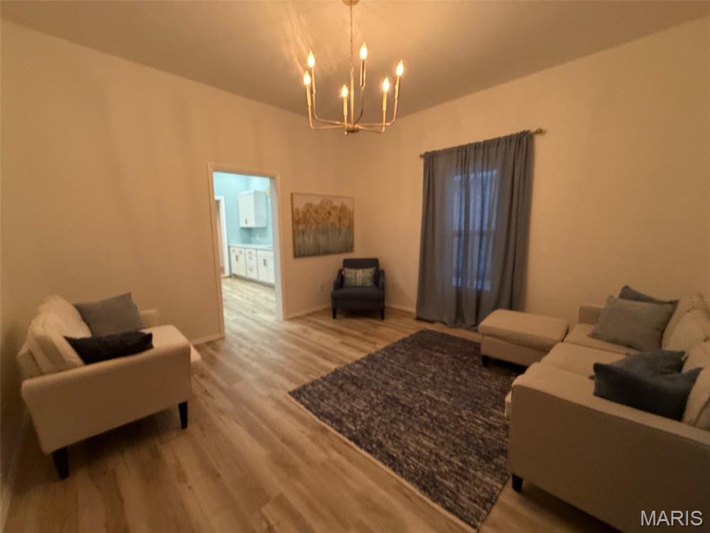 113 East Maple Street Brownstown, IL 62418 - Photo 5 of 10