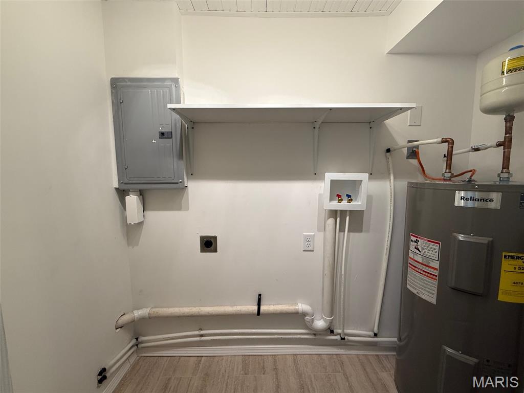 113 East Maple Street Brownstown, IL 62418 - Photo 10 of 10