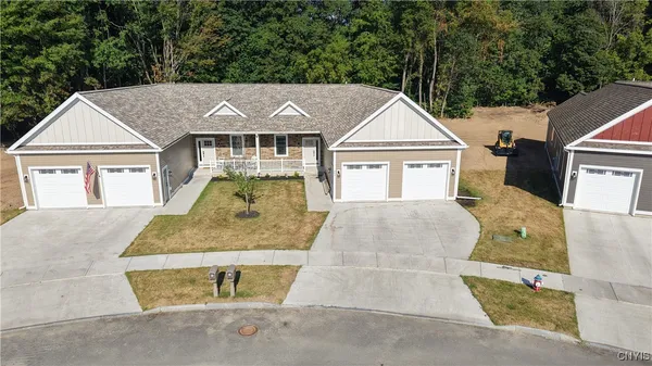 $469,900 | 253 Liam Lane, Rome, NY 13440
