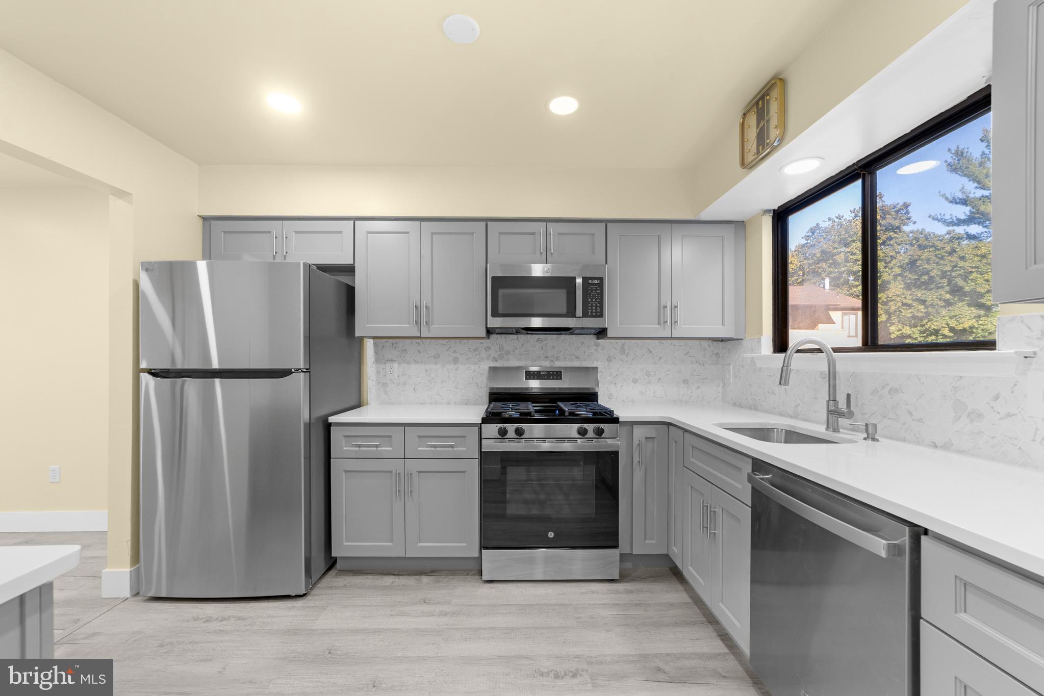 47 Mara Court Cherry Hill, NJ 08002 - Photo 14 of 25