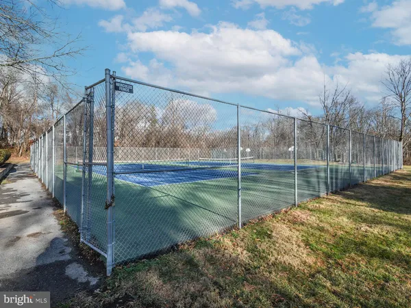 $2,350 | 4801 River Valley Way, Unit 129, Bowie, MD 20720