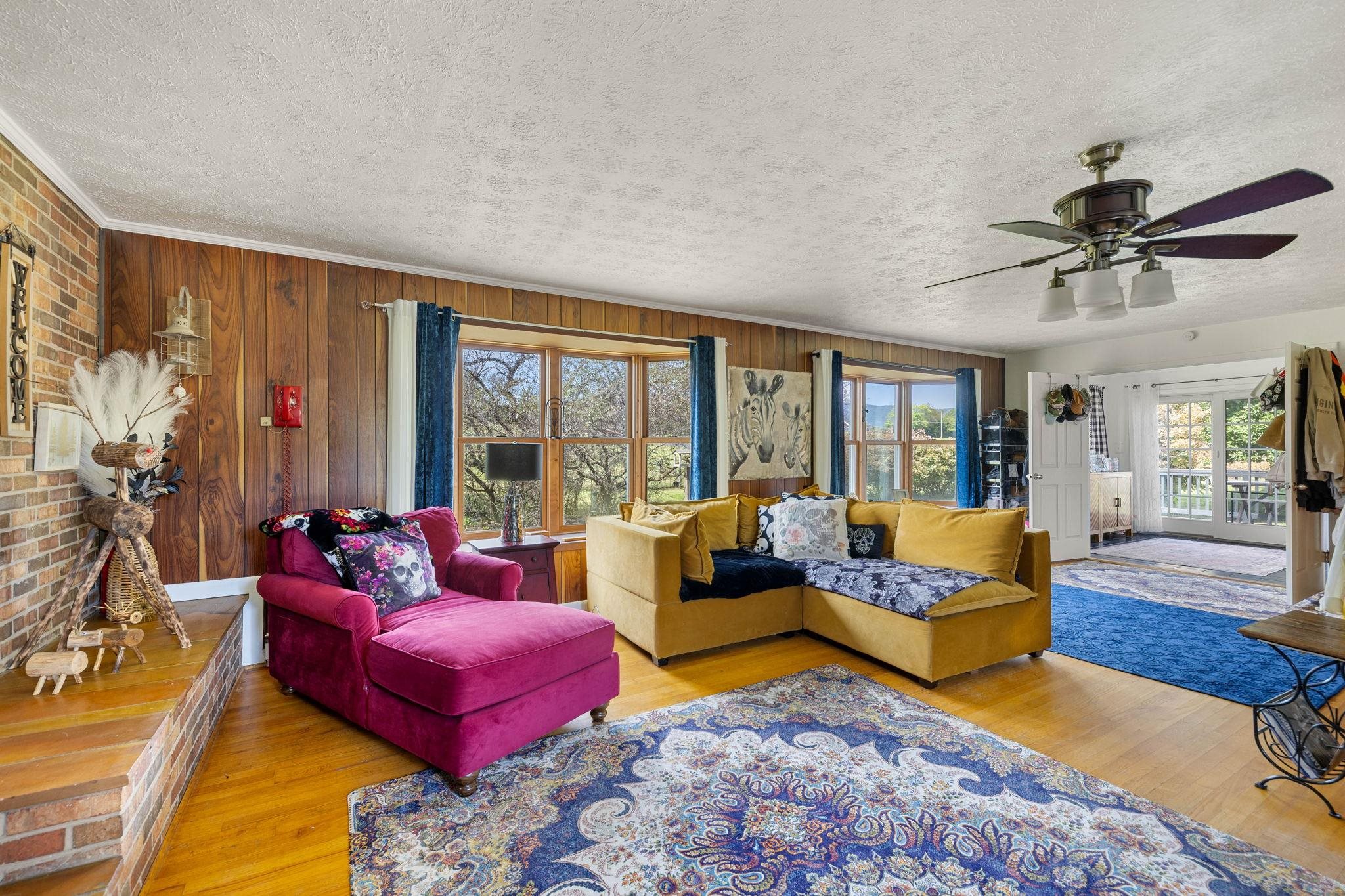 228 Old Farm Road Shenandoah, VA 22849 - Photo 11 of 53 Gallery Image 11
