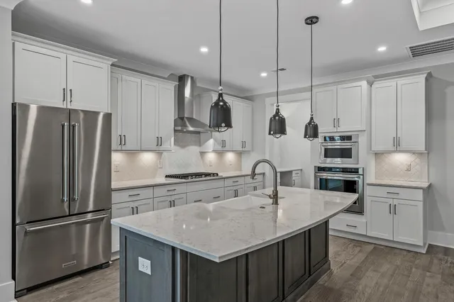 $888,000 | 361 Glide Slope Street, Charleston, SC 29492