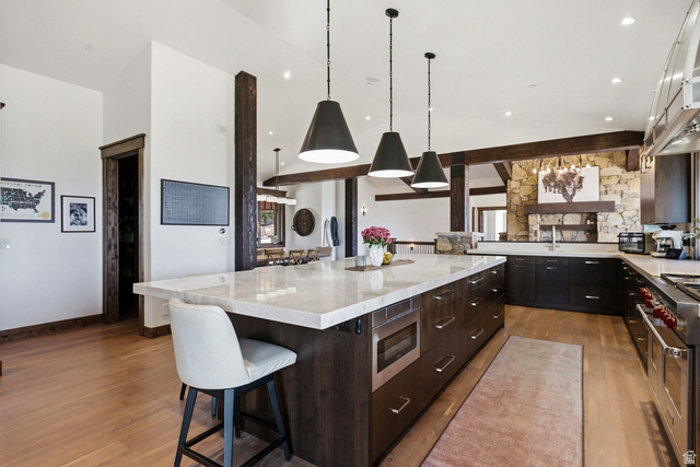 7885 North Rabbitbrush Court, Unit 13 Park City, UT 84098 - Photo 16 of 88 Kitchen