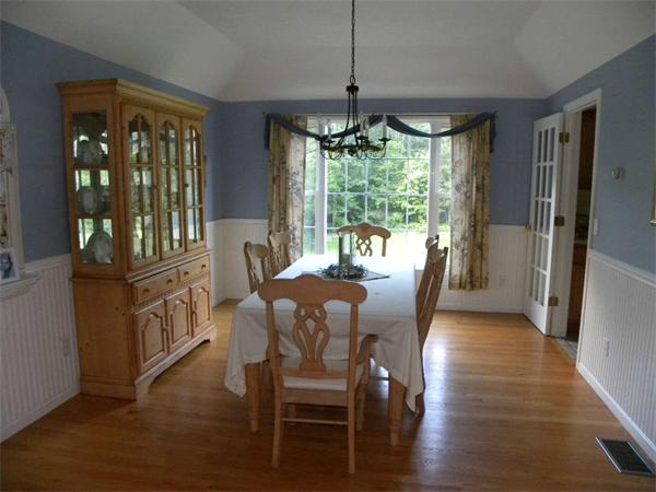 47 Daniels Road Charlton, MA 01507 - Photo 2 of 29