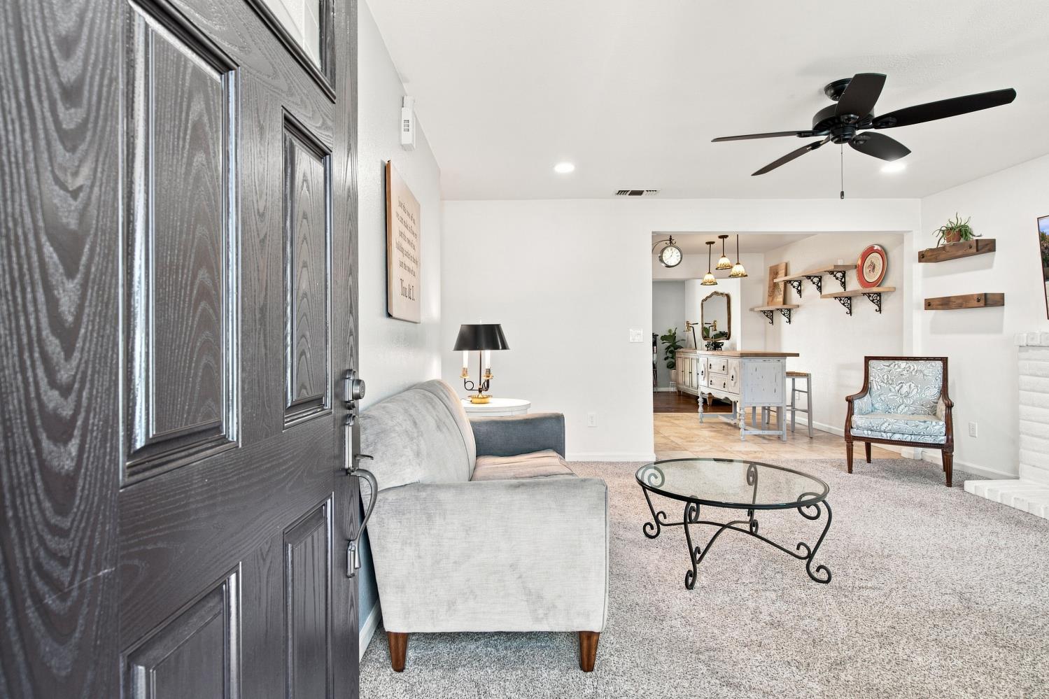1462 Fourth Street Ripon, CA 95366 - Photo 5 of 36 Gallery Image 5