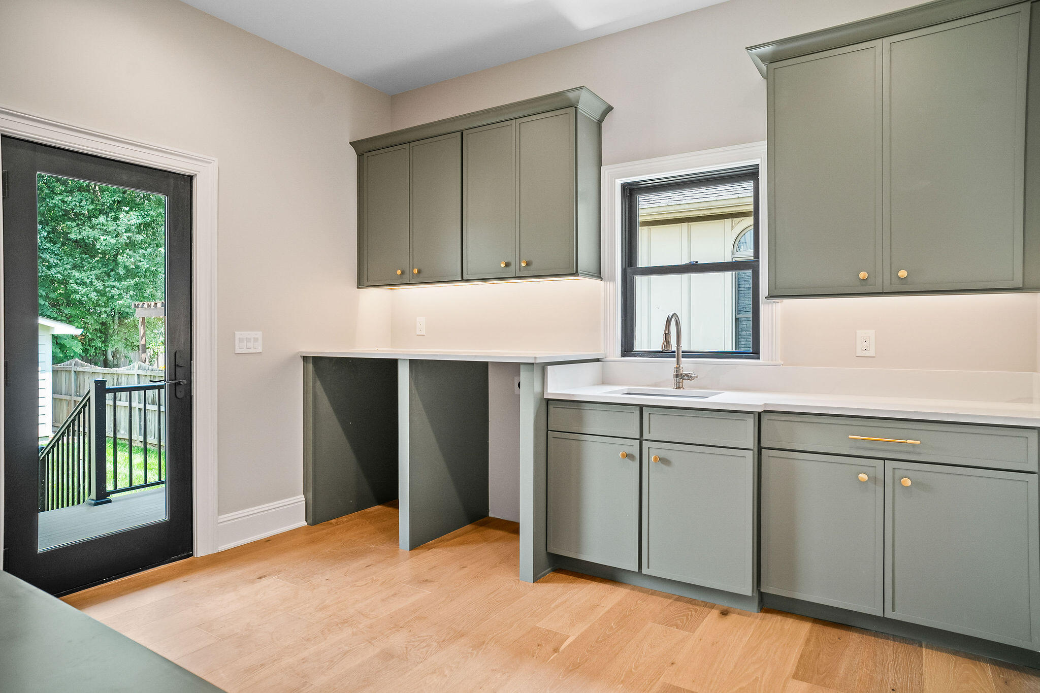 1501 Richmond Road Lexington, KY 40502 - Photo 29 of 55 CAM05739