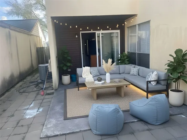 $1,500 | 12328 Springcrest Drive, Houston, TX 77072