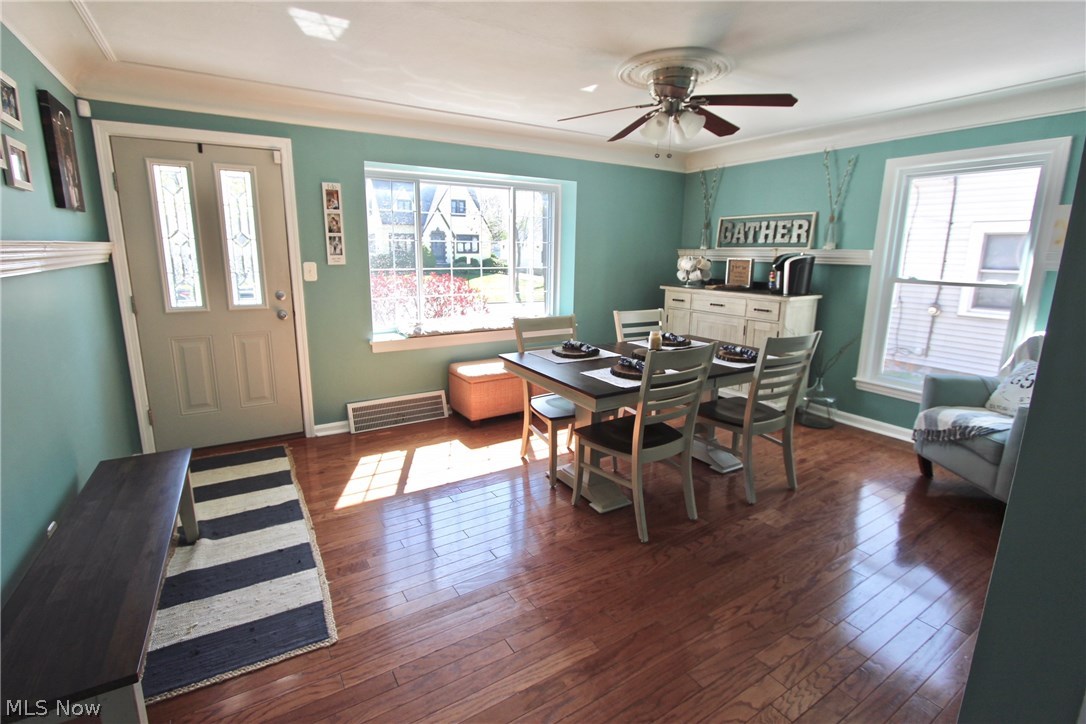 1428 Irene Road Lyndhurst, OH 44124 - Photo 2 of 20
