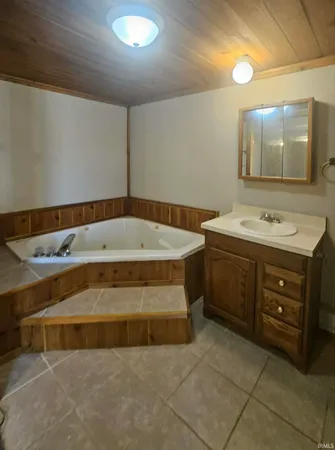 $249,900 | 4379 County Rd West 250 South, Russiaville, IN 46979