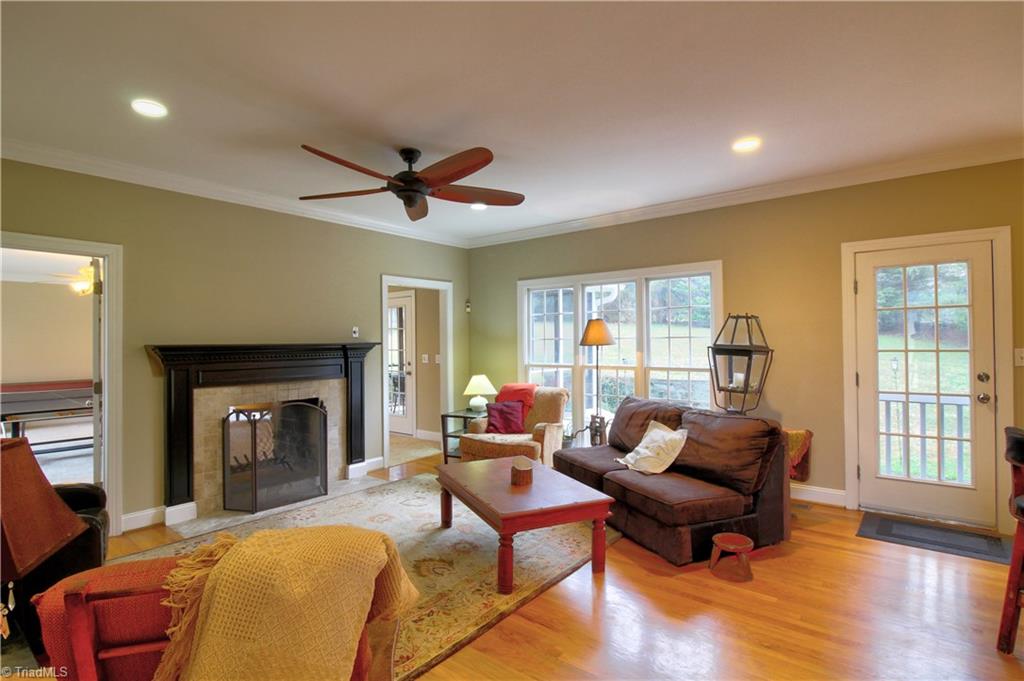 6112 Trotter Ridge Road Summerfield, NC 27358 - Photo 2 of 30