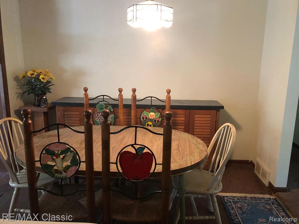 2690 Harrington Road Rochester Hills, MI 48307 - Photo 8 of 21