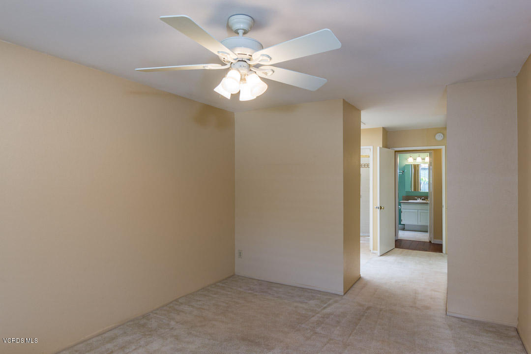 5168 Creekside Road Camarillo, CA 93012 - Photo 19 of 24 Master bedroom