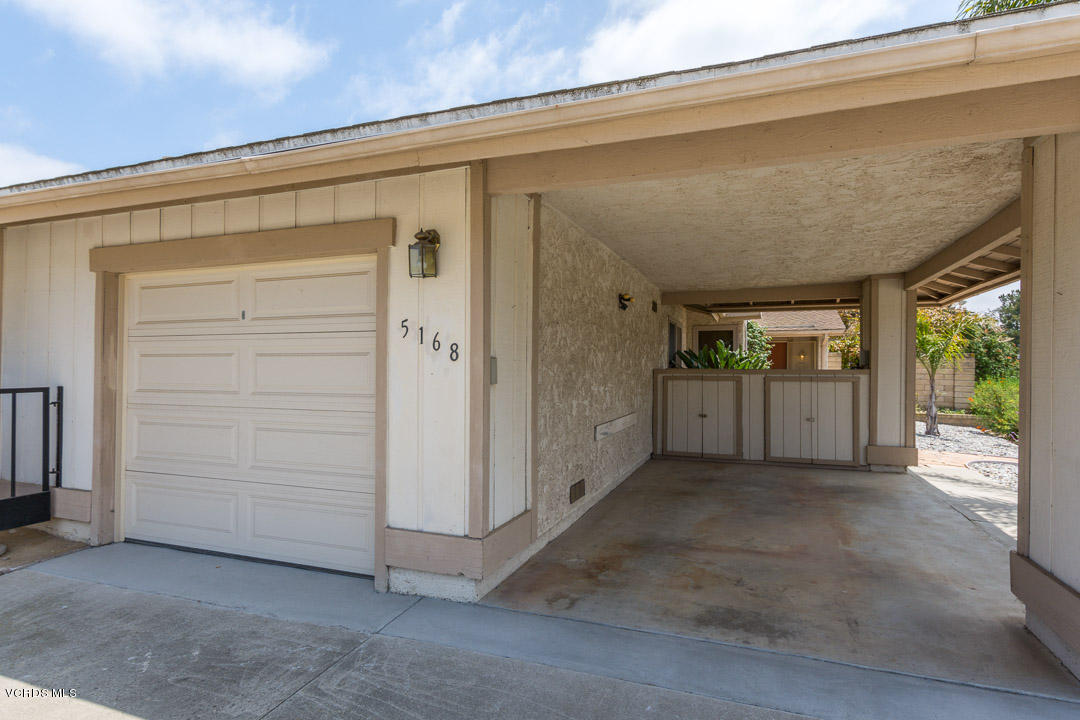 5168 Creekside Road Camarillo, CA 93012 - Photo 3 of 24 Garage/carport