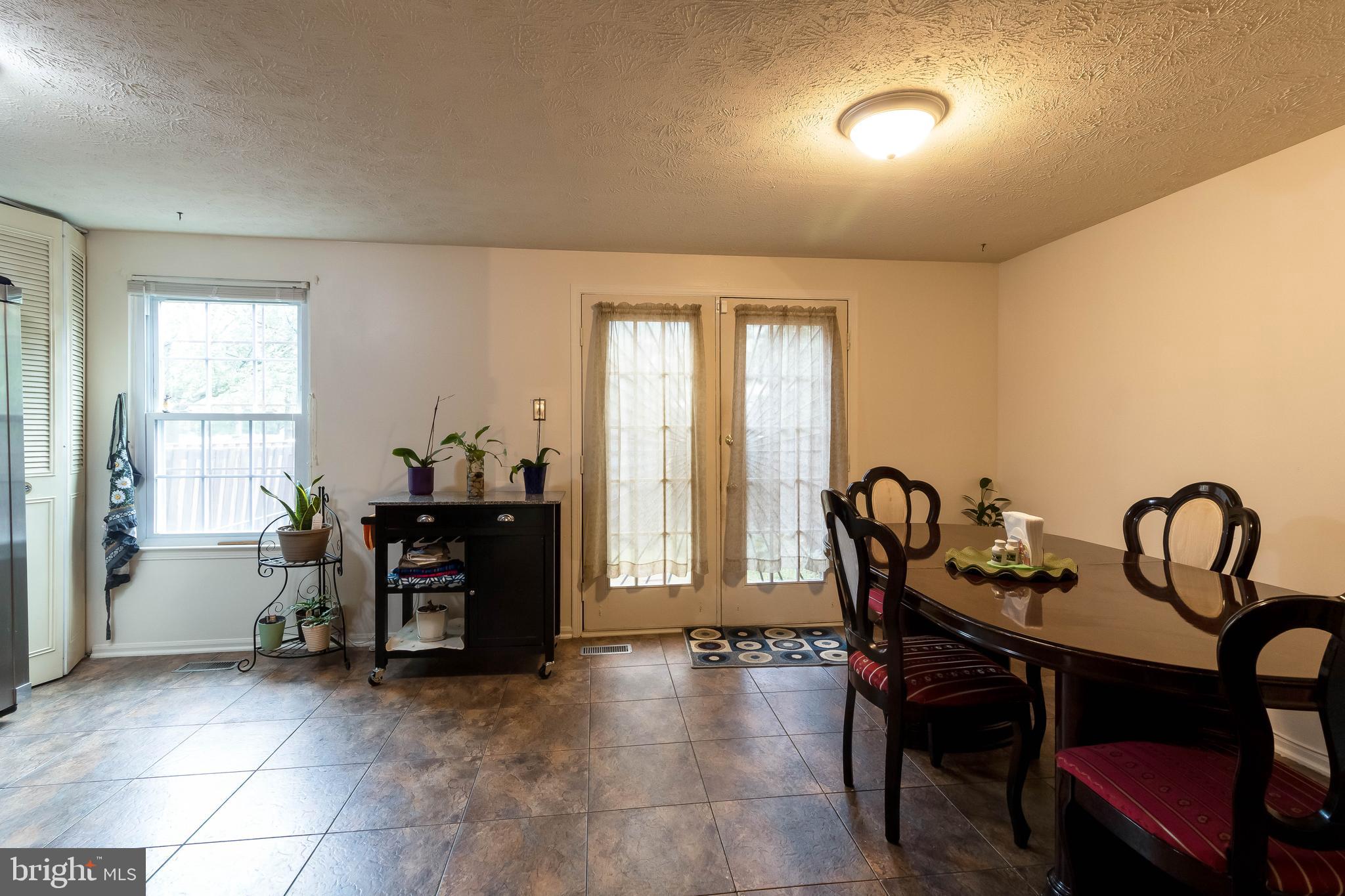 8113 Mandan Terrace Greenbelt, MD 20770 - Photo 5 of 23