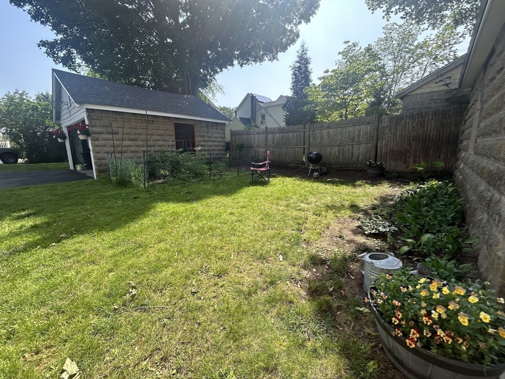 25 Alton Street, Unit 25 Arlington, MA 02474 - Photo 17 of 18