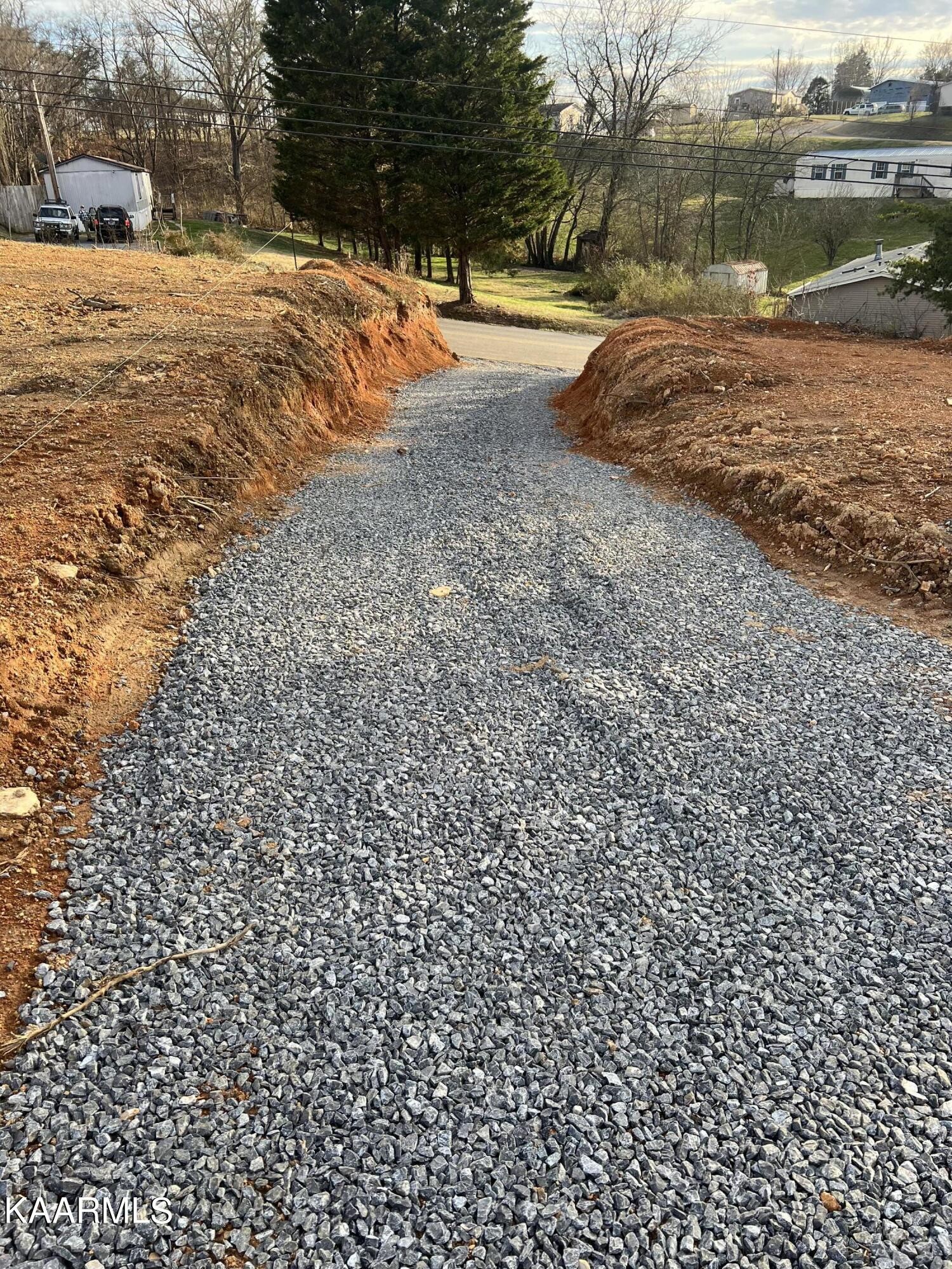 41 Piney Road Kodak, TN 37764 - Photo 7 of 15 a view of a yard