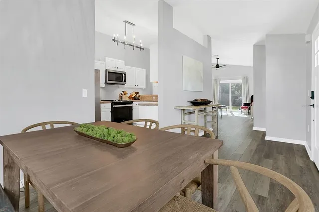 $349,900 | 1367 Willow Crest Drive, Clermont, FL 34711