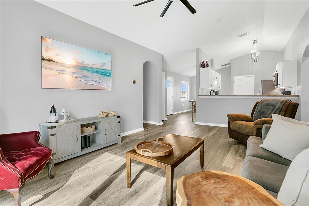 1367 Willow Crest Drive Clermont, FL 34711 - Photo 7 of 31