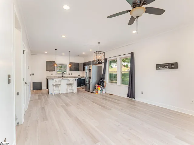 $270,000 | 200 Baywood Hills Drive, Simpsonville, SC 29680