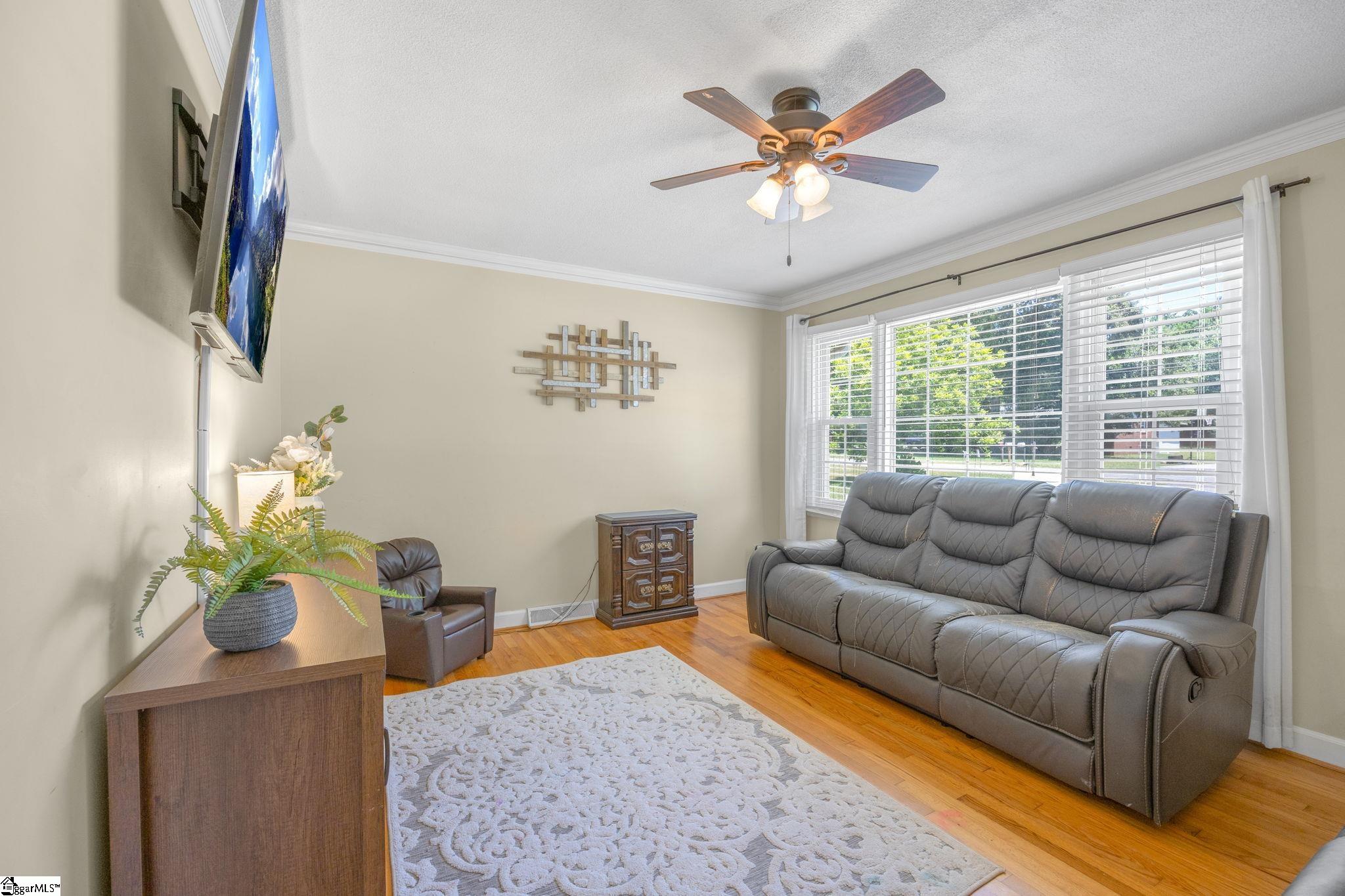 516 Wesley Court Starr, SC 29684 - Photo 9 of 36