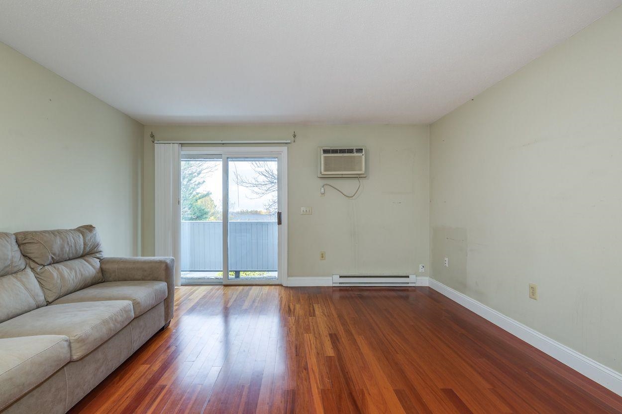 230 Eastern Avenue, Unit 303 Manchester, NH 03104 - Photo 13 of 36