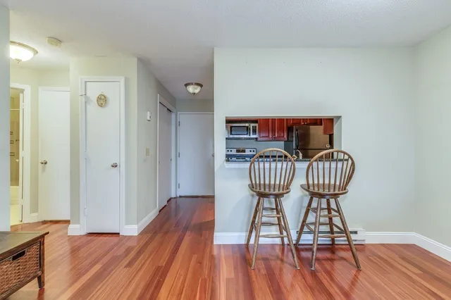 $220,000 | 230 Eastern Avenue, Unit 303, Manchester, NH 03104