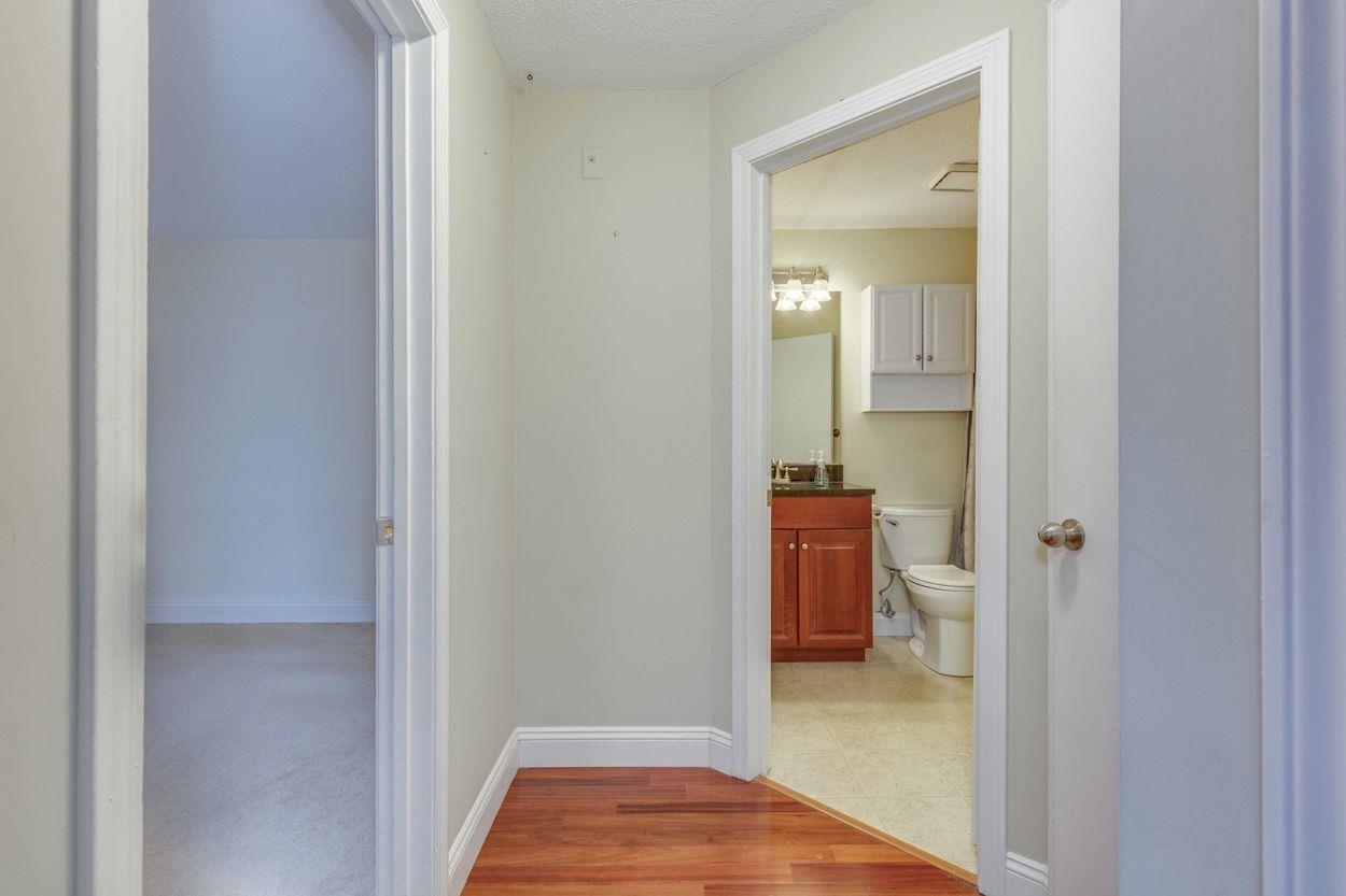 230 Eastern Avenue, Unit 303 Manchester, NH 03104 - Photo 22 of 36