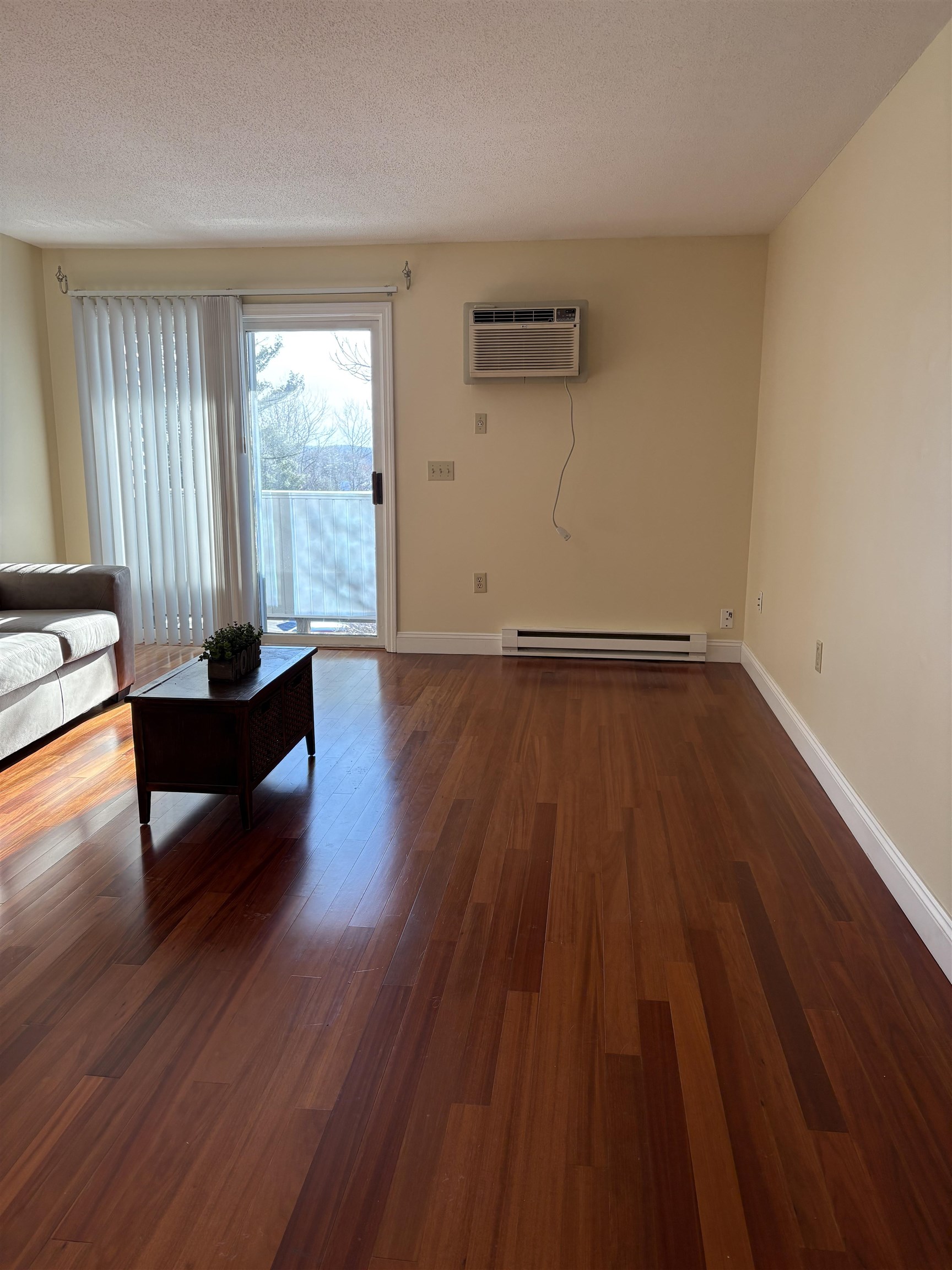 230 Eastern Avenue, Unit 303 Manchester, NH 03104 - Photo 28 of 36