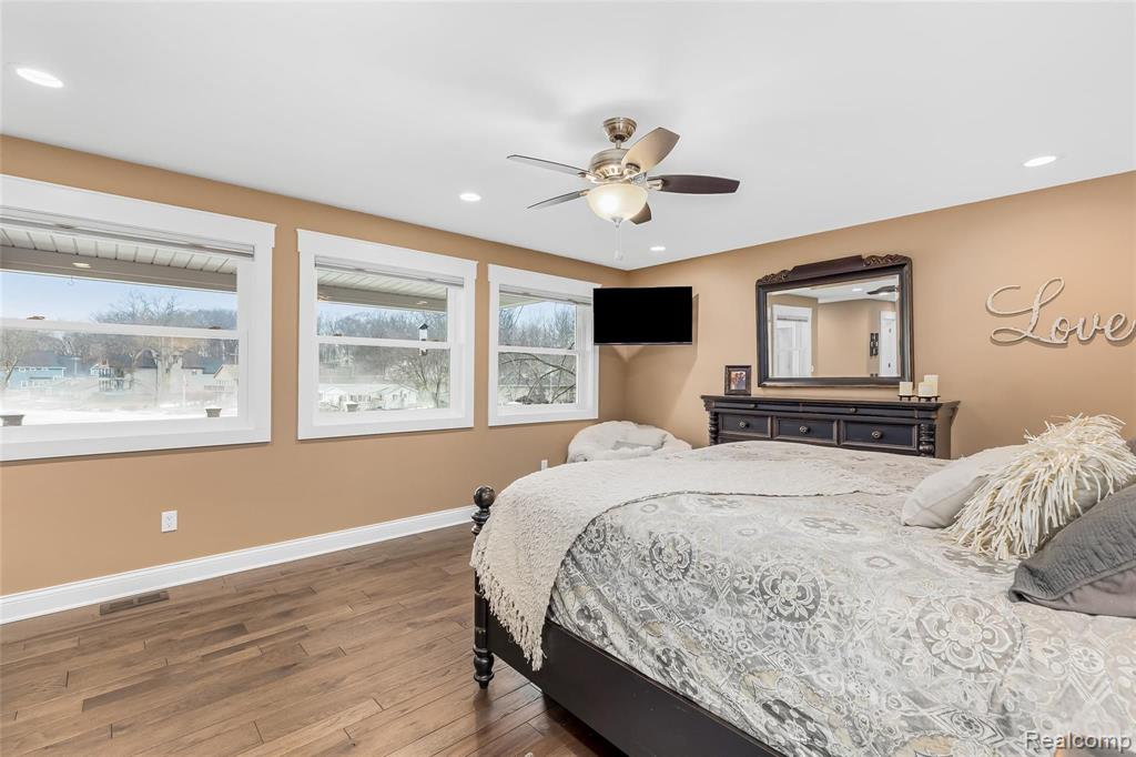10136 Buhl Road Pinckney, MI 48169 - Photo 22 of 54 Gallery Image 22