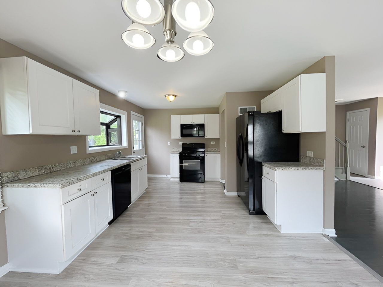 134 Hickory Road Lake In The Hills, IL 60156 - Photo 6 of 17