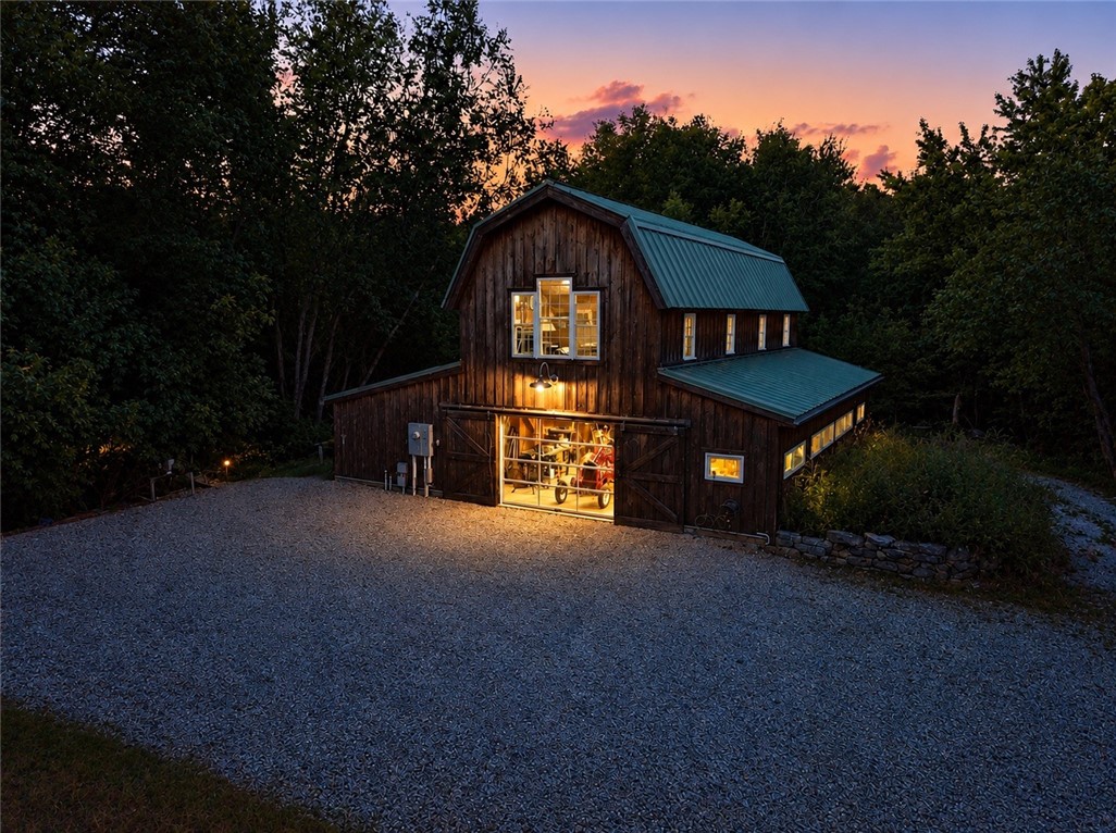 106 Hunting House Road Glocester, RI 02857 - Photo 6 of 50 Gallery Image 6