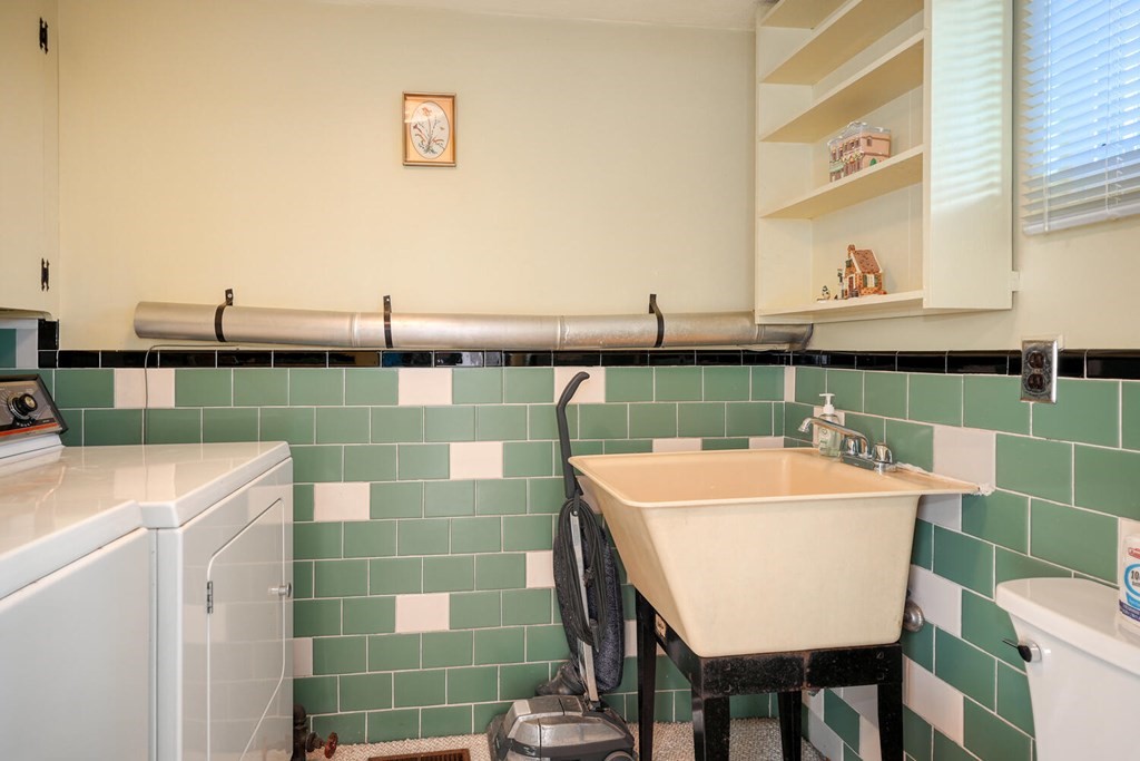 101 Ridge Street Arlington, MA 02474 - Photo 28 of 41 Gallery Image 28