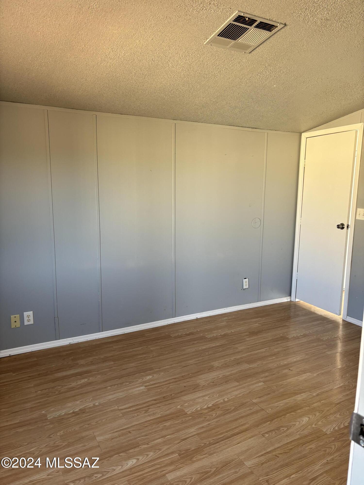 8630 South Marstellar Road Tucson, AZ 85736 - Photo 11 of 15 Gallery Image 11