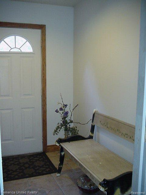 804 North Kellogg Road Howell, MI 48843 - Photo 47 of 61 HALL ENTRANCE-REMOVE SHOES