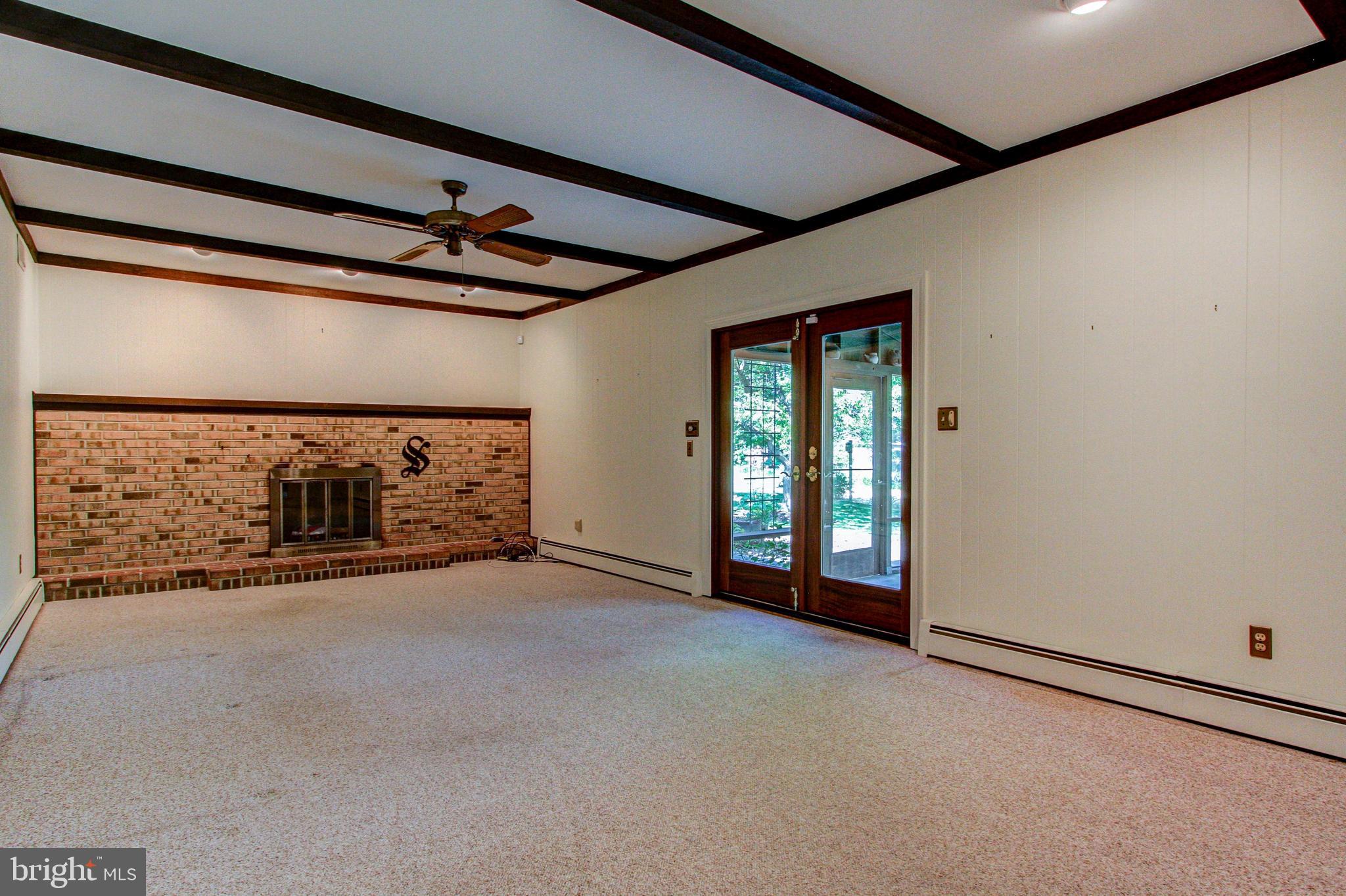 51 Deerpath Road Chalfont, PA 18914 - Photo 21 of 46 Family room