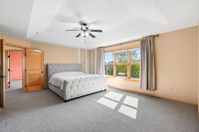 $759,900 | 1610 Widgeon Circle, Hugo, MN 55038