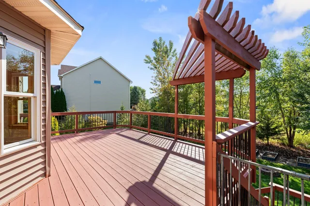 $759,900 | 1610 Widgeon Circle, Centerville, MN 55038