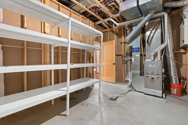 $759,900 | 1610 Widgeon Circle, Centerville, MN 55038