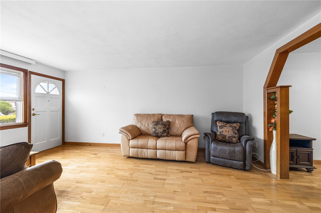 11 Longvue Avenue Westerly, RI 02891 - Photo 12 of 50