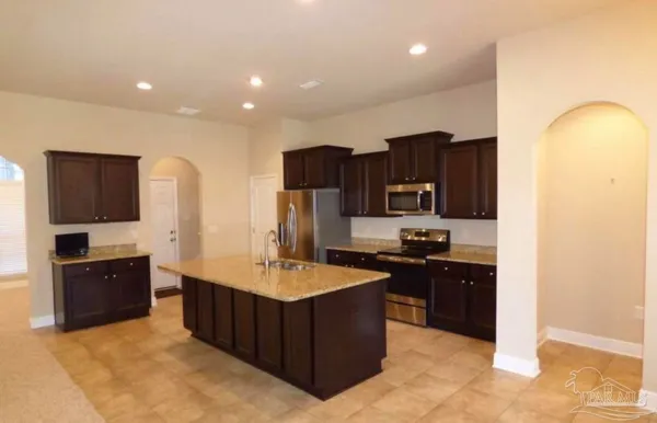 $2,750 | 4137 Tamworth Court, Pace, FL 32571