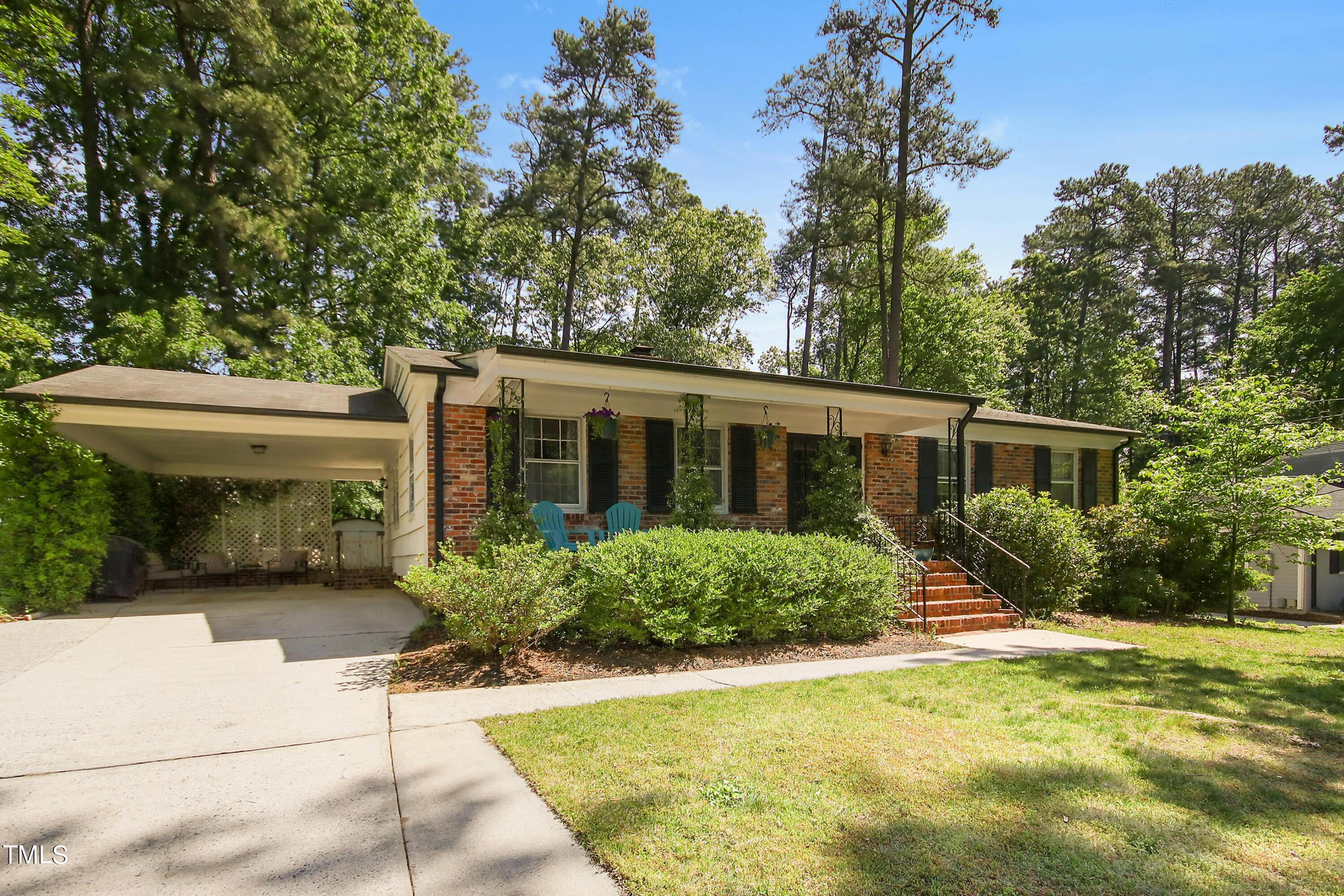 419 Emerson Drive Raleigh, NC 27609 - Photo 28 of 28 002-461742-IMG_1786_HDR