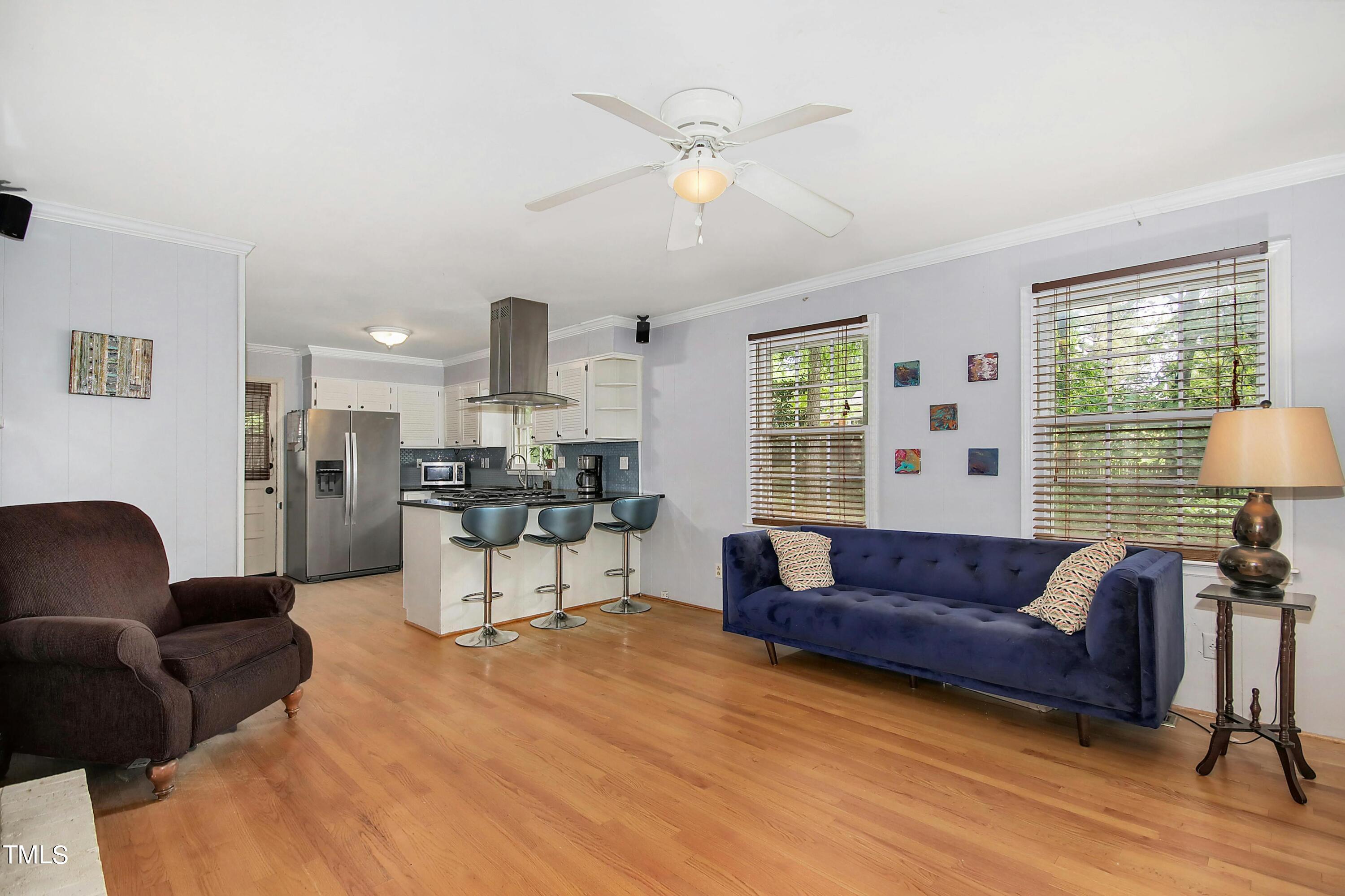 419 Emerson Drive Raleigh, NC 27609 - Photo 10 of 28 014-461742-IMG_1696_HDR