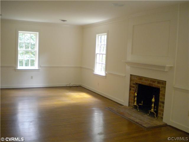 46 Dahlgren Road Henrico, VA 23238 - Photo 8 of 12 Master Bedroom - Master Bedroom has four windows a