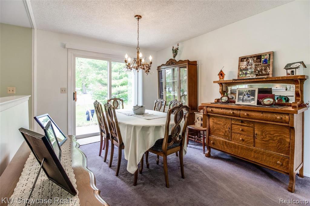 998 Hadley Road Rochester Hills, MI 48307 - Photo 19 of 42