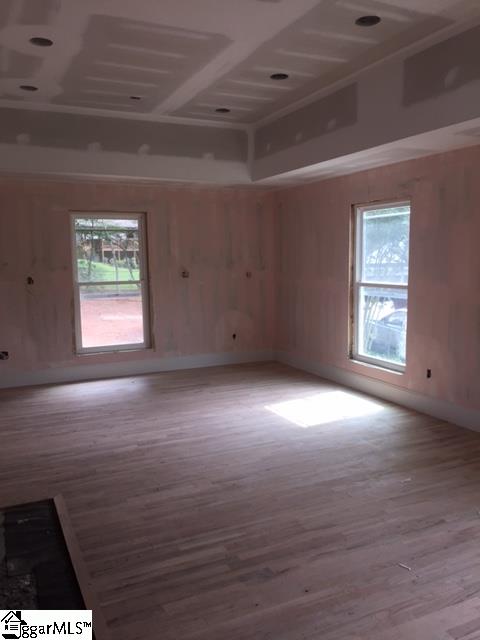 217 Chapman Road Greenville, SC 29605 - Photo 13 of 22 Gallery Image 13