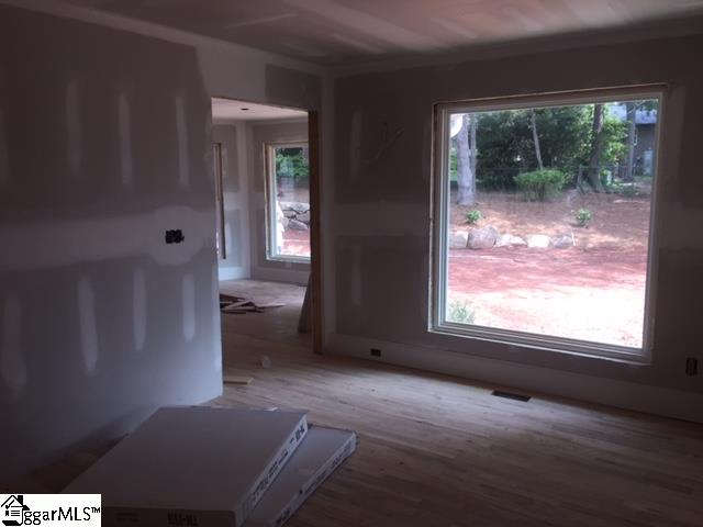217 Chapman Road Greenville, SC 29605 - Photo 16 of 22 Gallery Image 16