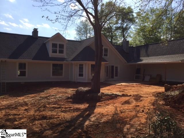 217 Chapman Road Greenville, SC 29605 - Photo 4 of 22 Gallery Image 4